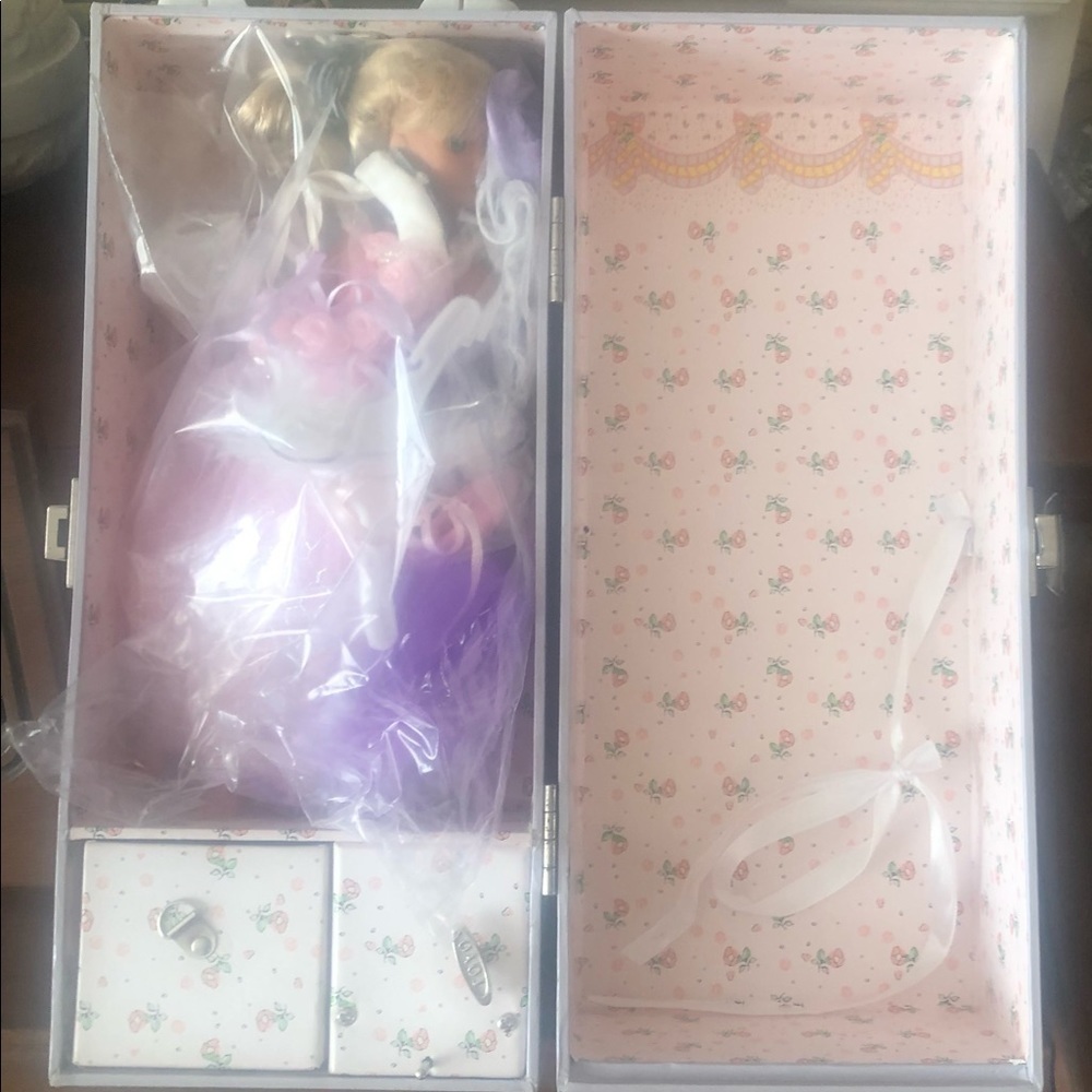 Vintage American Doll Wth changing outfits New In Plastic and Closing Box